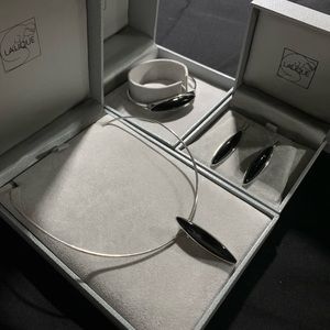 LALIQUE Four Pieces Jewelry Set